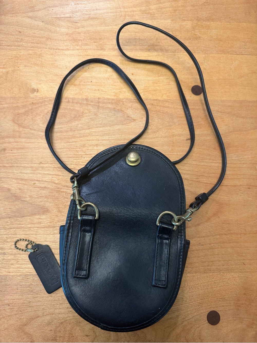 Coach 9826 vintage belt bag with original hang tag.